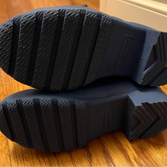 Blue Hunter boots. - Picture 4 of 7